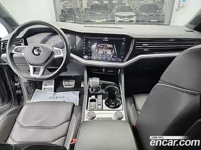 Volkswagen Touareg 2020 3.0 гидро в Москве № 169218, миниатюра 7