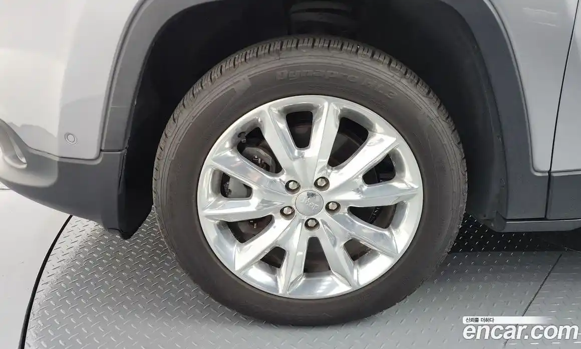 Jeep Cherokee 2017 2.4 гидро в Москве № 169771, фото 5