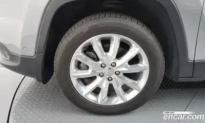 Jeep Cherokee 2017 2.4 гидро в Москве № 169771, миниатюра 5