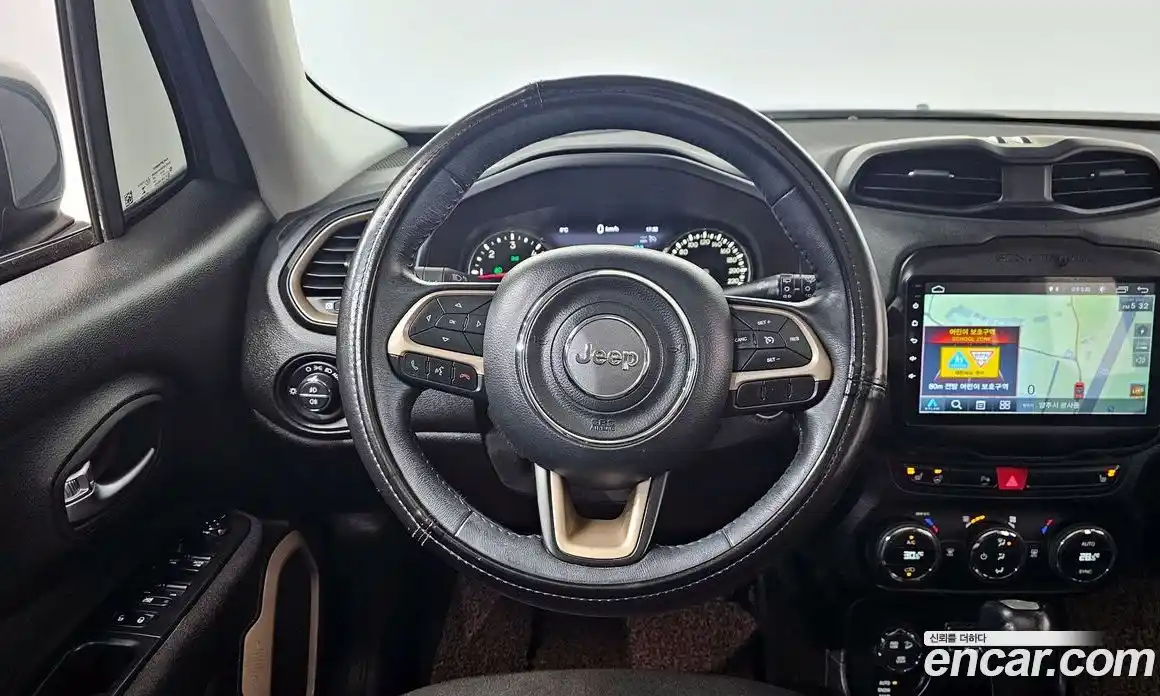Jeep Renegade 2016 2.0 гидро в Москве № 169846, фото 13
