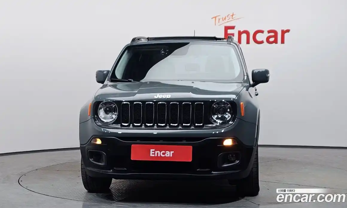 Jeep Renegade 2016 2.0 гидро в Москве № 169846, фото 3