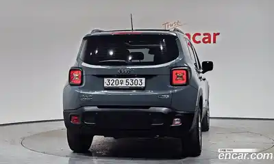Jeep Renegade 2016 2.0 гидро в Москве № 169846, миниатюра 4