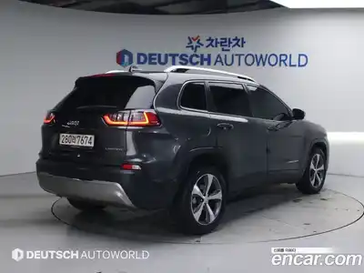 Jeep Cherokee 2020 2.4 гидро в Москве № 169981, миниатюра 2