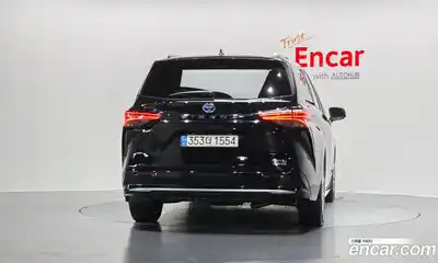 Toyota Sienna 2021 2.5 гидро в Москве № 170256, миниатюра 4