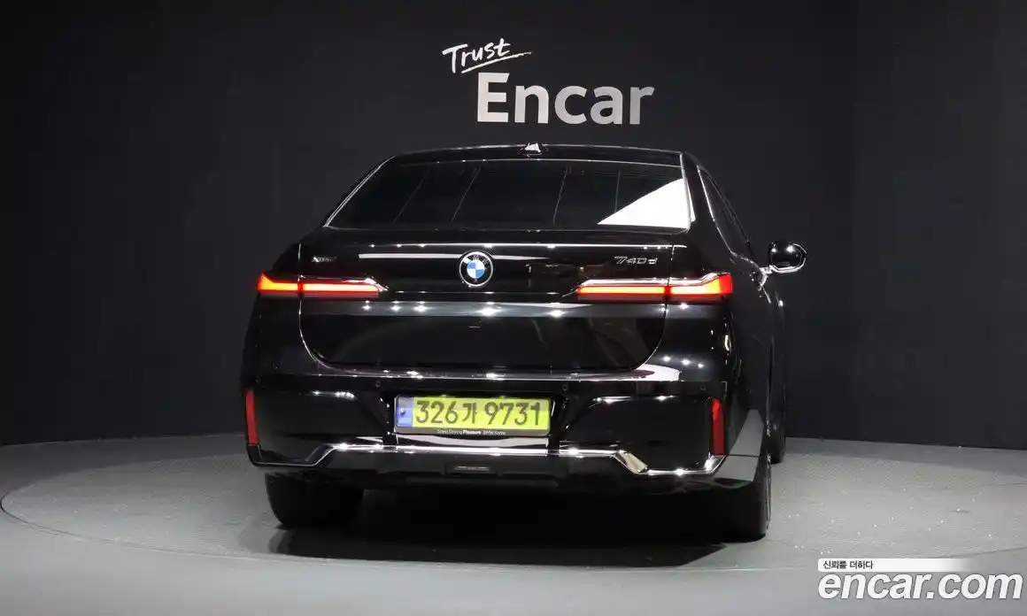 BMW 7-Series 2024 3.0 гидро в Москве № 188896, фото 4