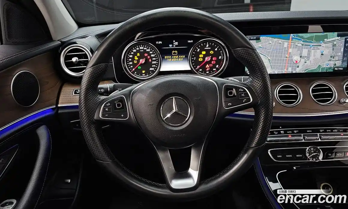 Mercedes-Benz E-Class 2017 1.9 гидро в Москве № 194497, фото 13