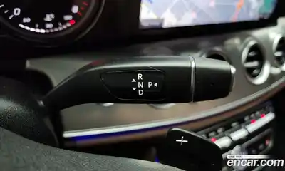 Mercedes-Benz E-Class 2020 2.0 гидро, миниатюра 9