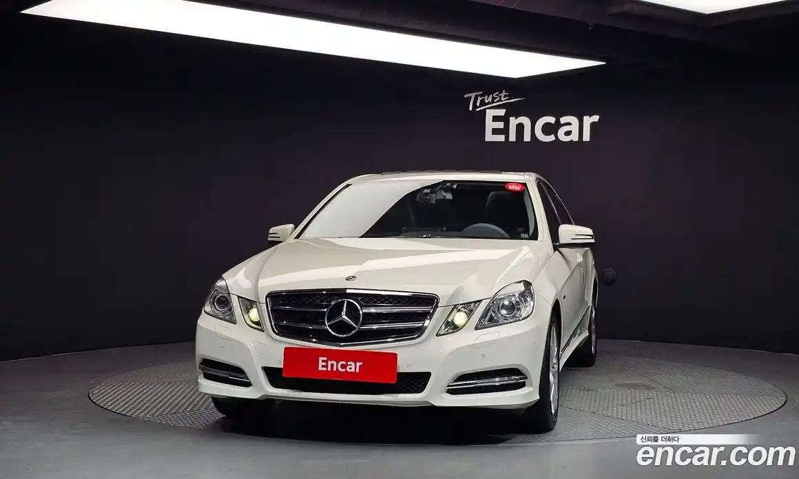 Mercedes-Benz E-Class 2010 1.8 гидро в Москве № 194989, фото 3
