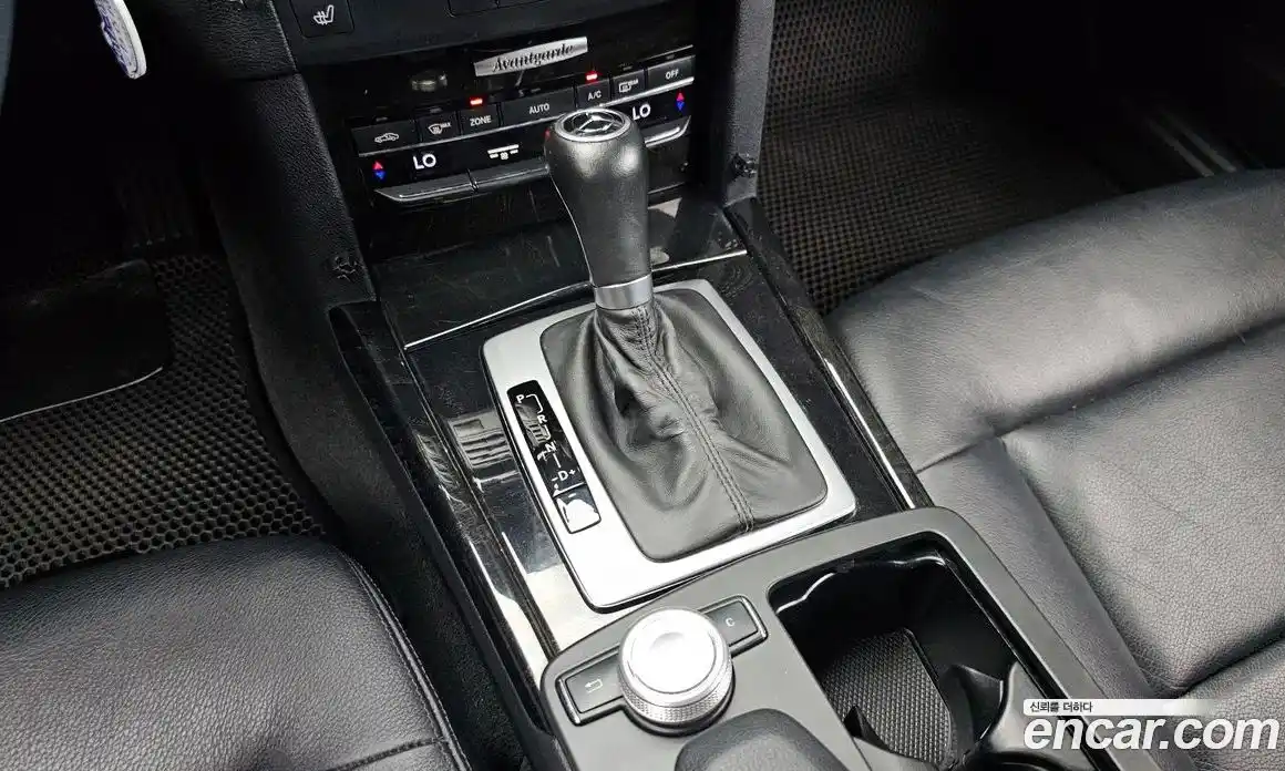 Mercedes-Benz E-Class 2010 1.8 гидро в Москве № 194989, фото 9
