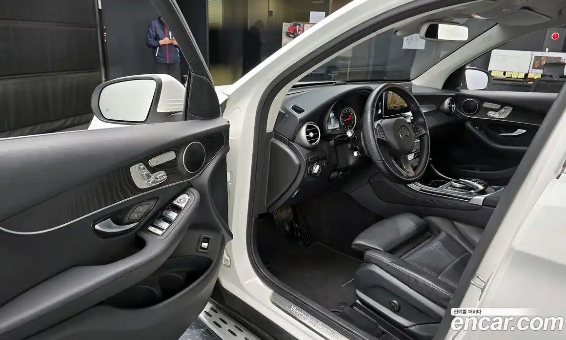 Mercedes-Benz GLC-Class 2019 2.0 гидро в Москве № 195023, фото 11