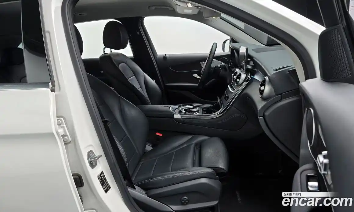Mercedes-Benz GLC-Class 2019 2.0 гидро в Москве № 195023, фото 10