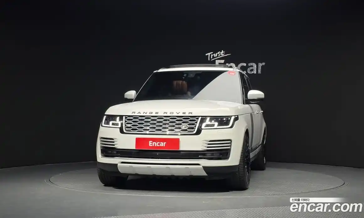Land Rover Range-Rover 2016 4.4 гидро в Москве № 198159, фото 3