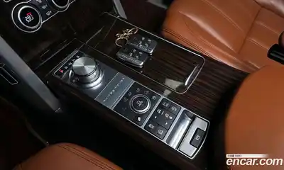 Land Rover Range-Rover 2016 4.4 гидро в Москве № 198159, миниатюра 9