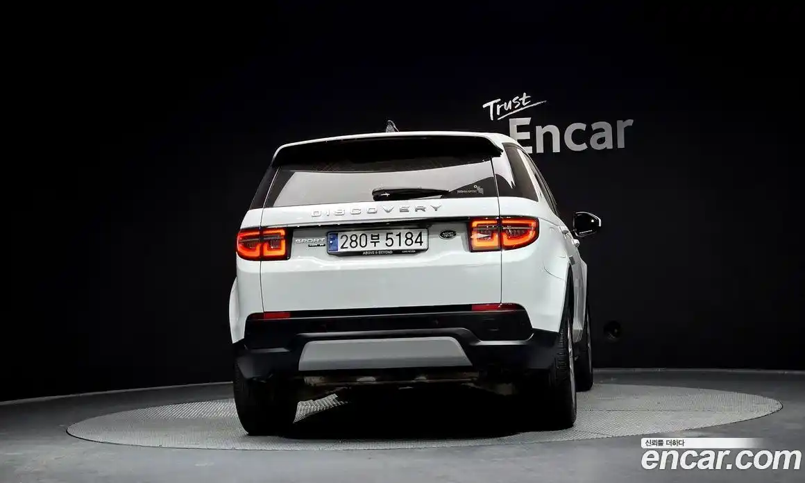 Land Rover Discovery Sport 2020 2.0 гидро в Москве № 198258, фото 4