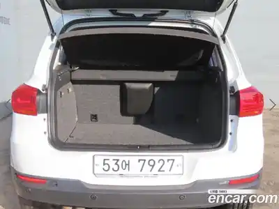 Volkswagen Tiguan 2015 2.0 гидро в Москве № 199347, миниатюра 5