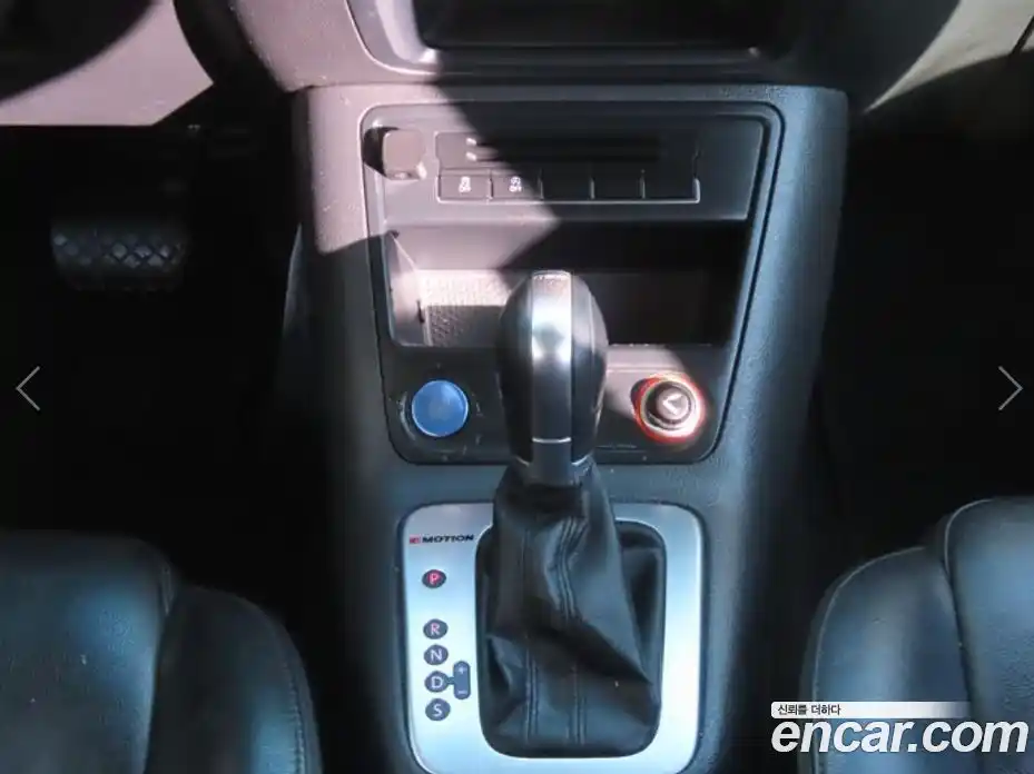 Volkswagen Tiguan 2015 2.0 гидро в Москве № 199347, фото 10