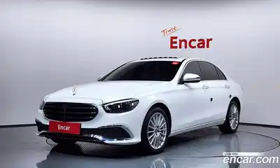 Mercedes-Benz E-Class, 2023