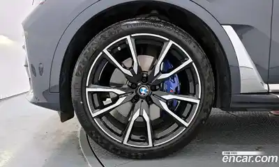 BMW X7 2021 3.0 гидро в Москве № 210879, миниатюра 5