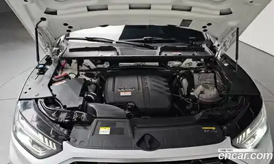 Audi Q5 2021 2.0 гидро в Москве № 212376, миниатюра 5