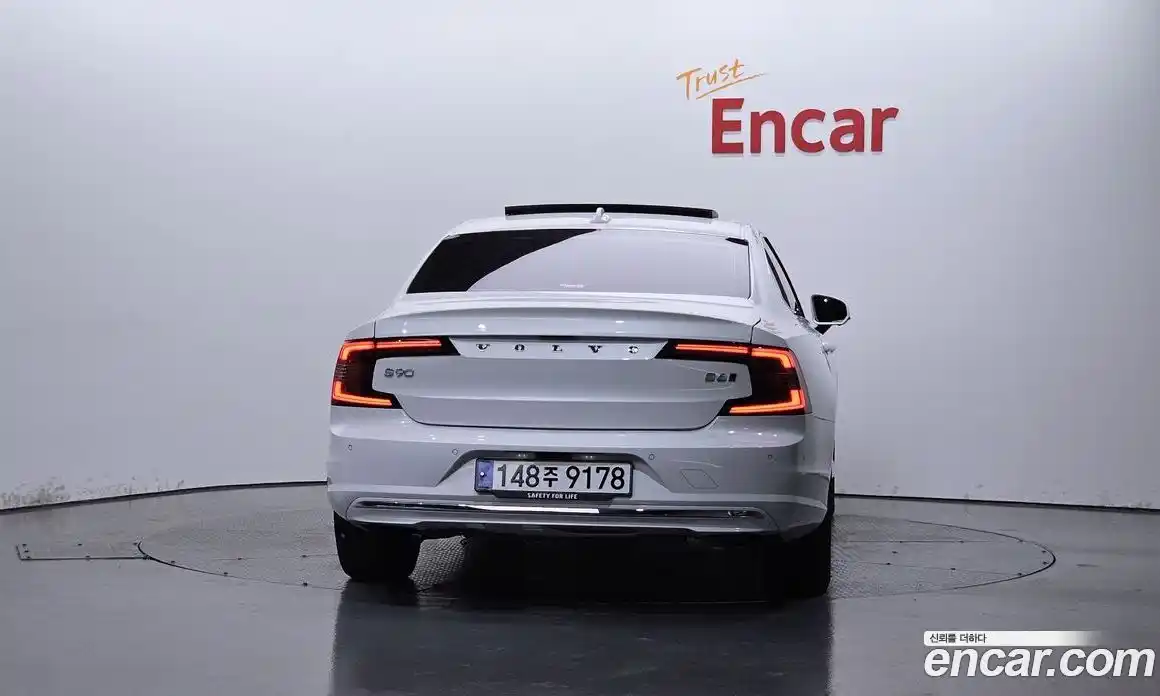 Volvo S90 2025 2.0 гидро в Москве № 212769, фото 4