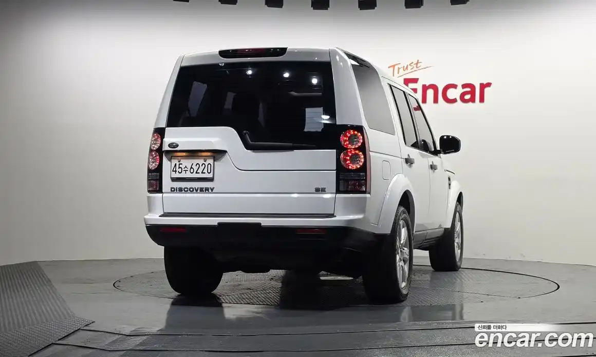 Land Rover Discovery 2014 3.0 гидро в Москве № 213760, фото 4