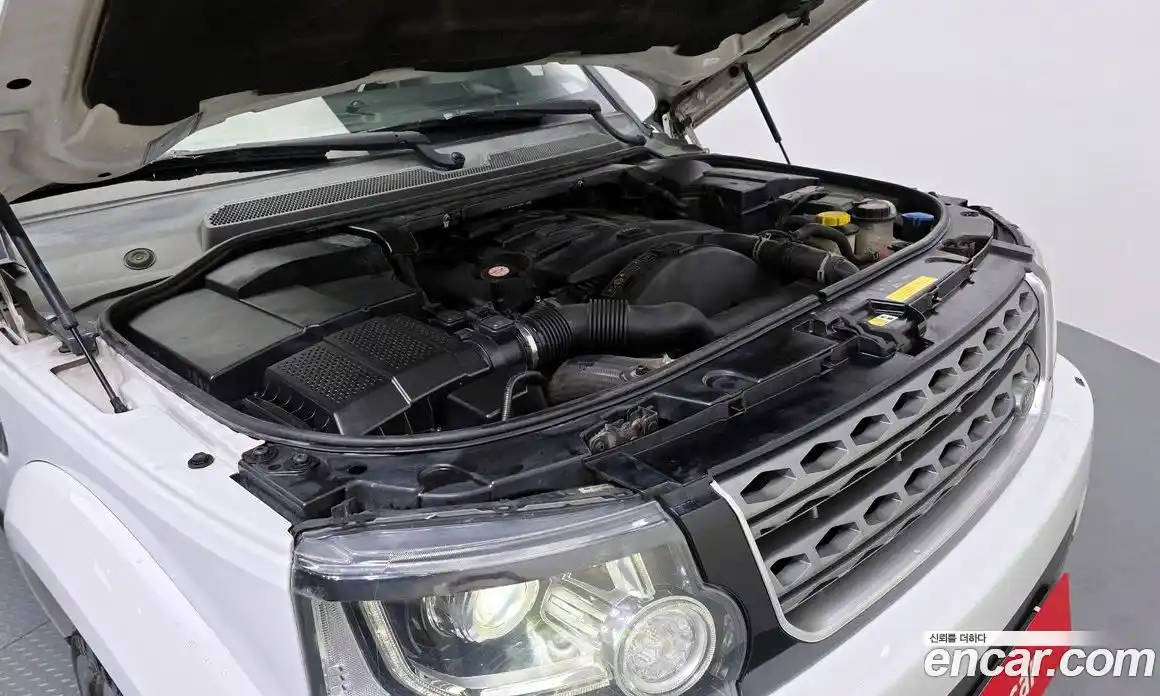Land Rover Discovery 2014 3.0 гидро в Москве № 213760, фото 6