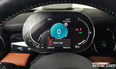 Mini Cooper 2024 2.0 гидро в Москве № 214012, миниатюра 8