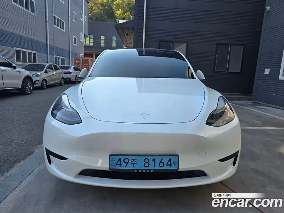 Tesla Model Y 2023 гидро в Москве № 214512, фото 3