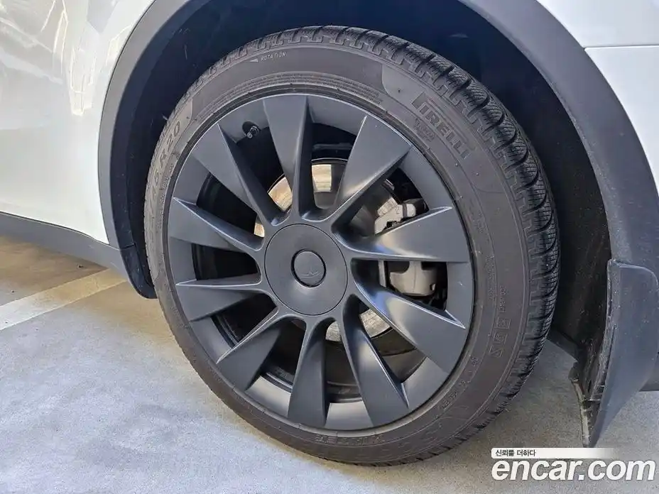 Tesla Model Y 2023 гидро в Москве № 214512, фото 5