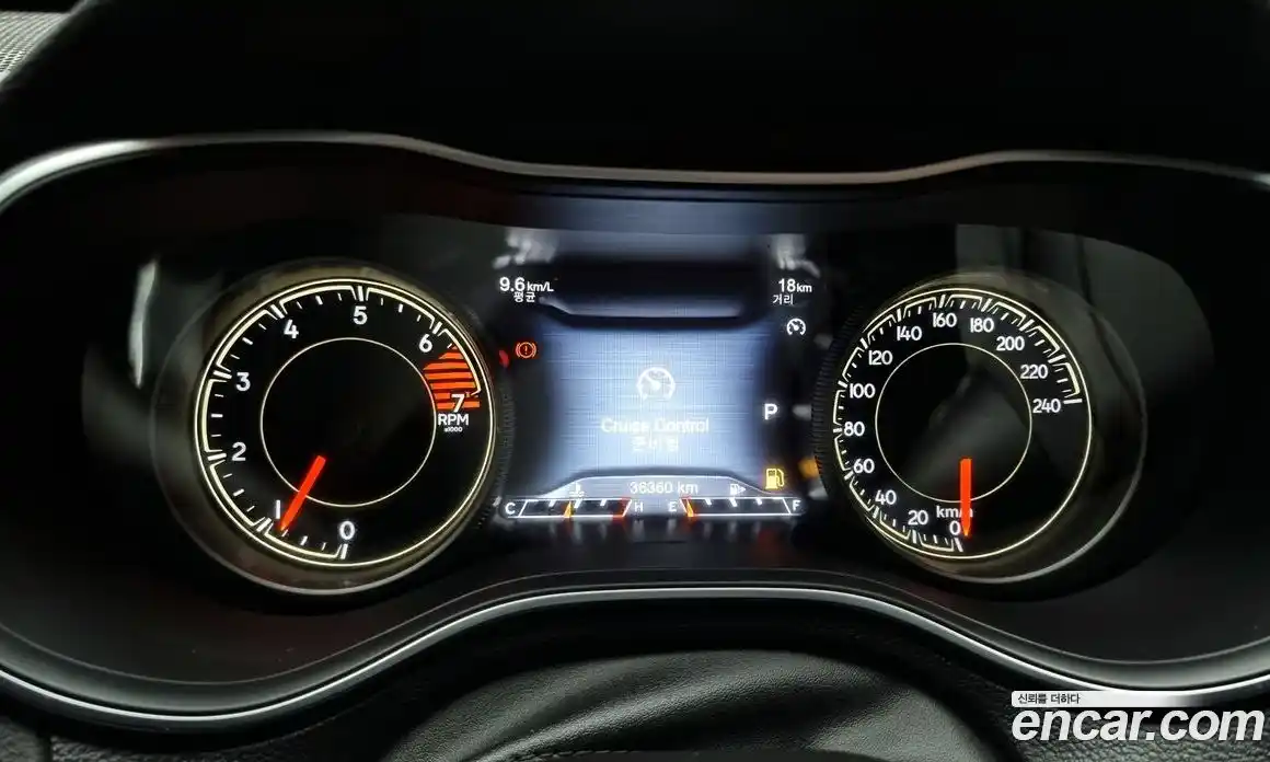 Jeep Cherokee 2022 2.4 гидро в Москве № 215399, фото 8