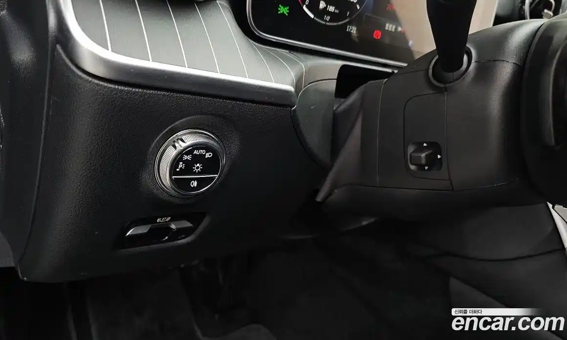 Mercedes-Benz C-Class 2024 2.0 гидро в Москве № 218339, фото 18