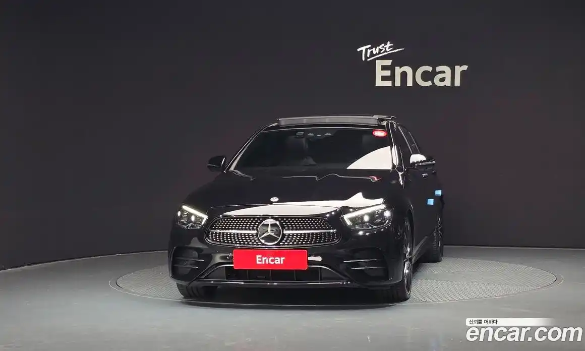 Mercedes-Benz E-Class 2022 2.0 гидро в Москве № 222489, фото 3