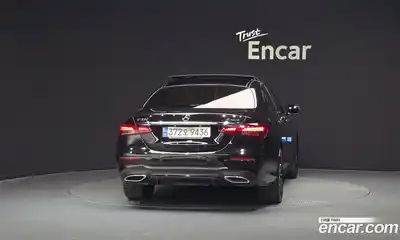 Mercedes-Benz E-Class 2022 2.0 гидро в Москве № 222489, миниатюра 4