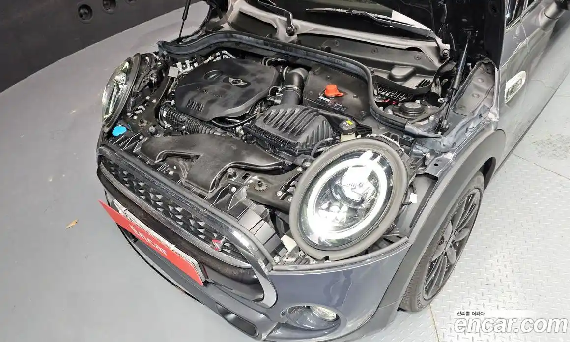 Mini Cooper 2019 2.0 гидро в Москве № 224021, фото 6