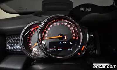 Mini Cooper 2019 2.0 гидро в Москве № 224021, миниатюра 8