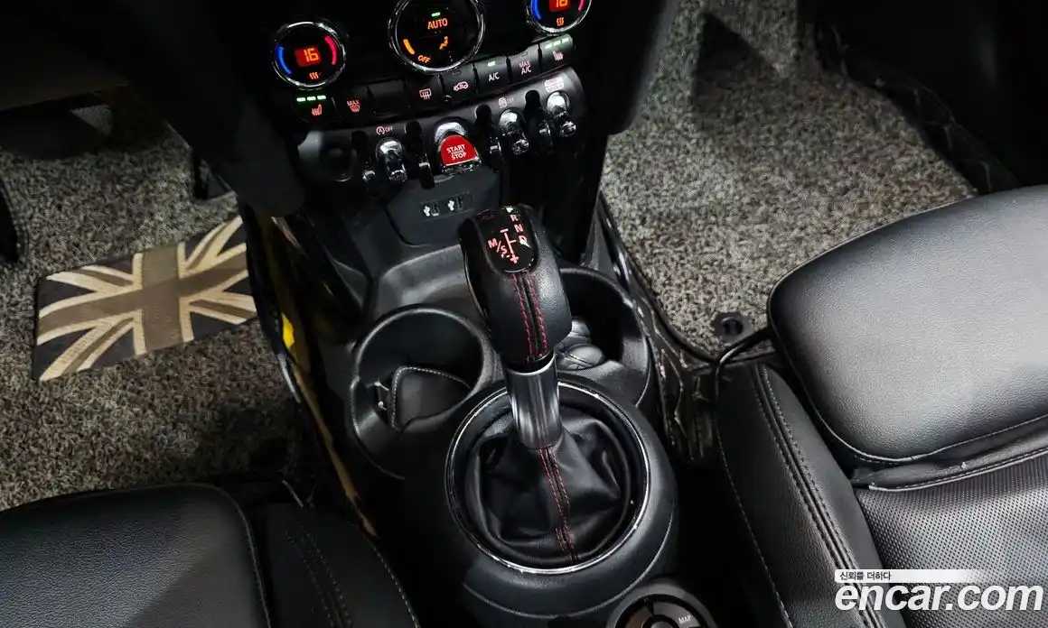 Mini Cooper 2019 2.0 гидро в Москве № 224021, фото 9
