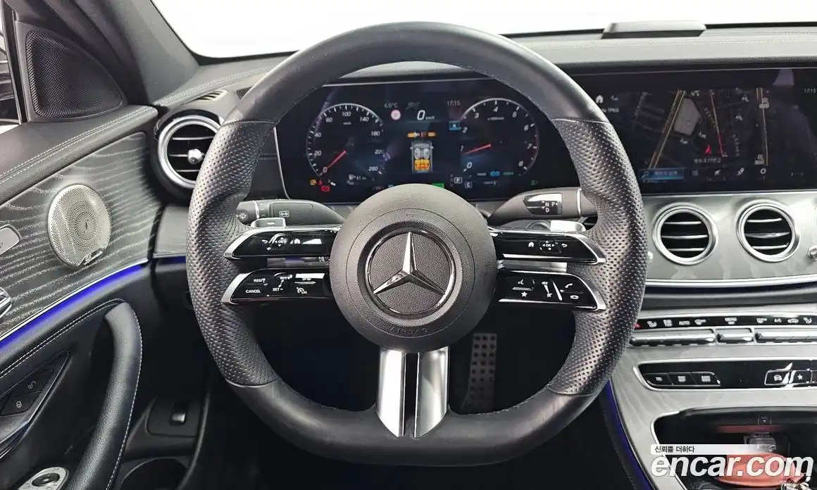 Mercedes-Benz E-Class 2022 2.0 гидро, фото 13
