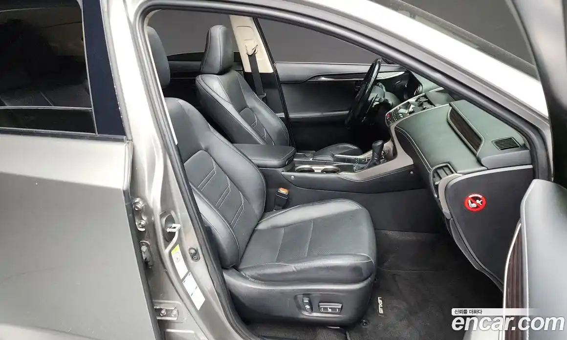 Lexus NX 2017 2.5 гидро в Москве № 232009, фото 11