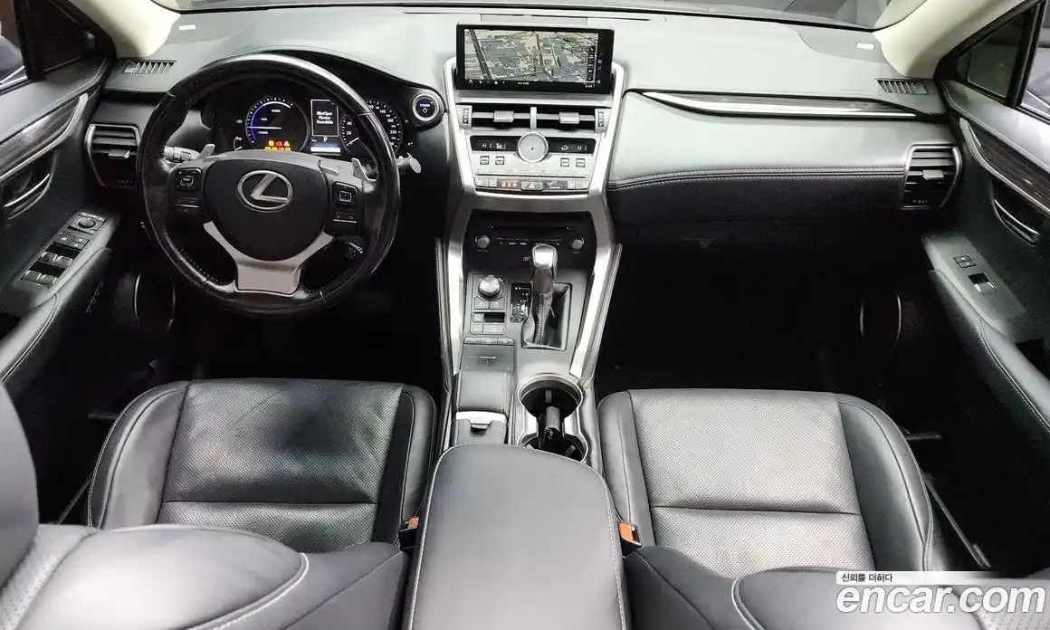 Lexus NX 2017 2.5 гидро в Москве № 232009, фото 7