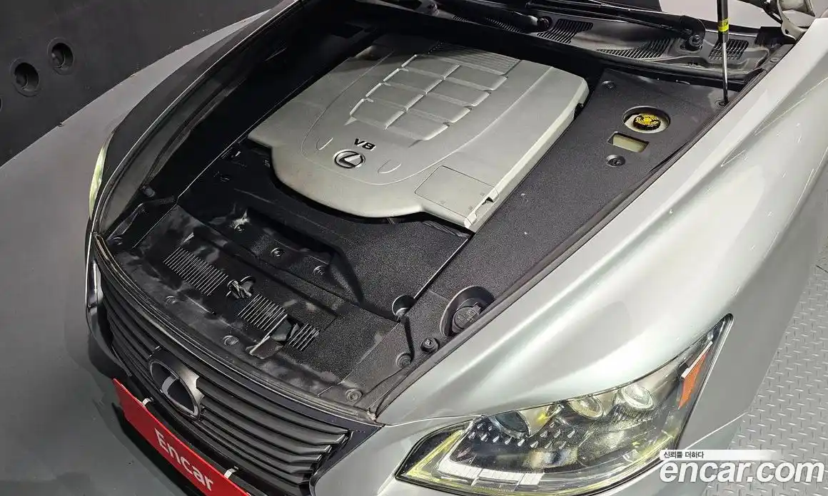 Lexus LS 2014 4.6 гидро в Москве № 232029, фото 6