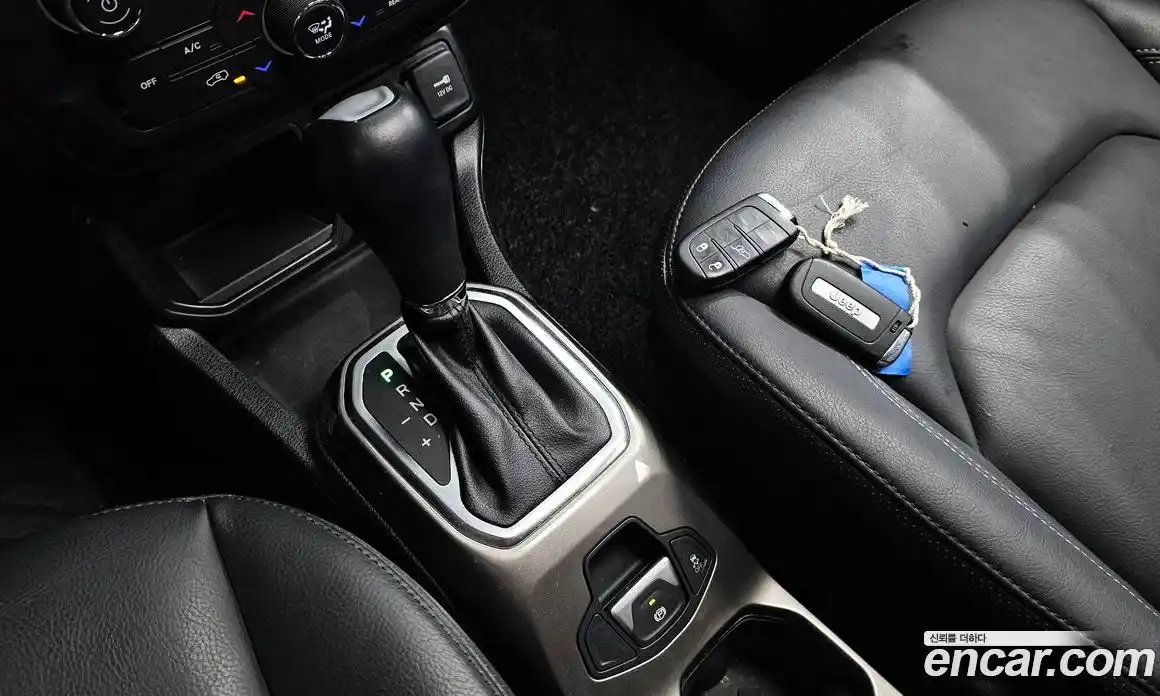 Jeep Renegade 2020 2.4 гидро в Москве № 232403, фото 9