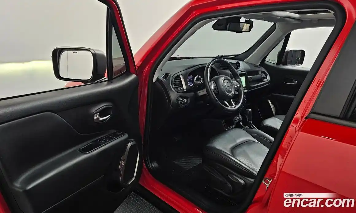 Jeep Renegade 2020 2.4 гидро в Москве № 232403, фото 10