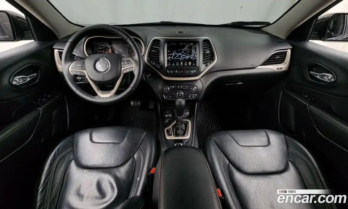 Jeep Cherokee 2015 2.0 гидро в Москве № 232610, фото 7