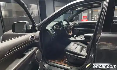 Jeep Cherokee 2015 3.0 гидро в Москве № 232778, миниатюра 10