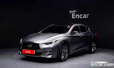 Infiniti Q30, 2018