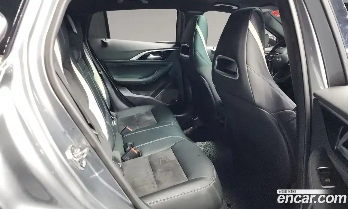 Infiniti Q30 2018 2.0 гидро в Москве № 245025, фото 12