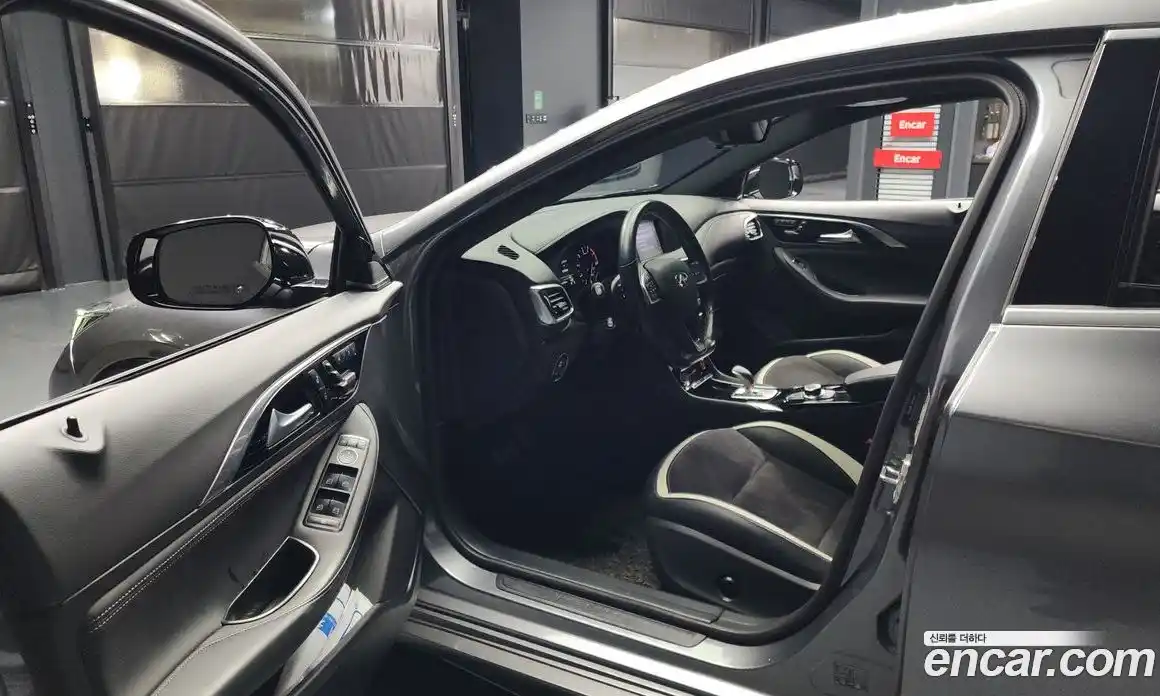 Infiniti Q30 2018 2.0 гидро в Москве № 245025, фото 10