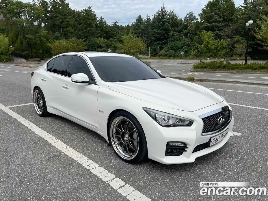 Infiniti Q50 2015 3.5 гидро в Москве № 249178, фото 7