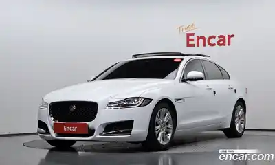 Jaguar XF, 2018