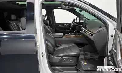 Cadillac Escalade 2022 6.2 гидро в Москве № 256363, миниатюра 11